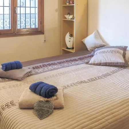 Holiday home 2 Bedroom Lovely In